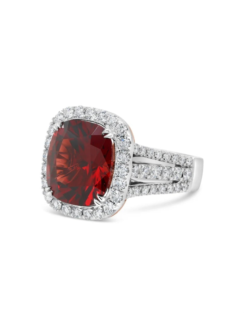 FAIRFAX & ROBERTS 1858 Manhattan Collection Malaya Garnet and Diamond Cocktail Ring
